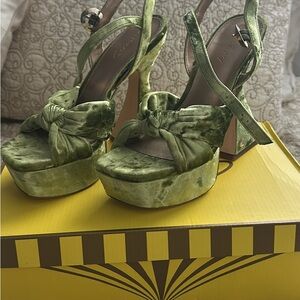 Luxurious Green Velvet Platform Heels